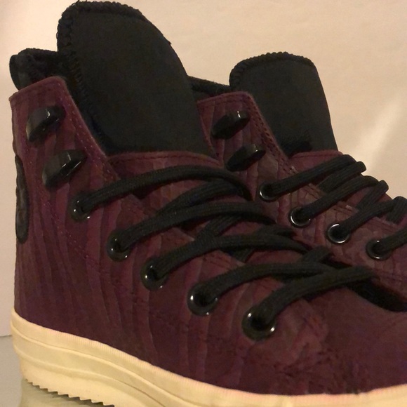 chuck taylor all star boot hi